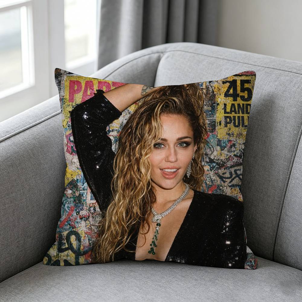 Hannah Montana-a Pillow cover  - đánh giá và giá Home Textiles Definition